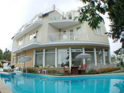 Solaris Apartments Άγιος Κωνσταντίνος και Ελένη Εξωτερικό φωτογραφία