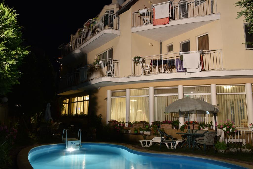 Solaris Apartments Άγιος Κωνσταντίνος και Ελένη Εξωτερικό φωτογραφία